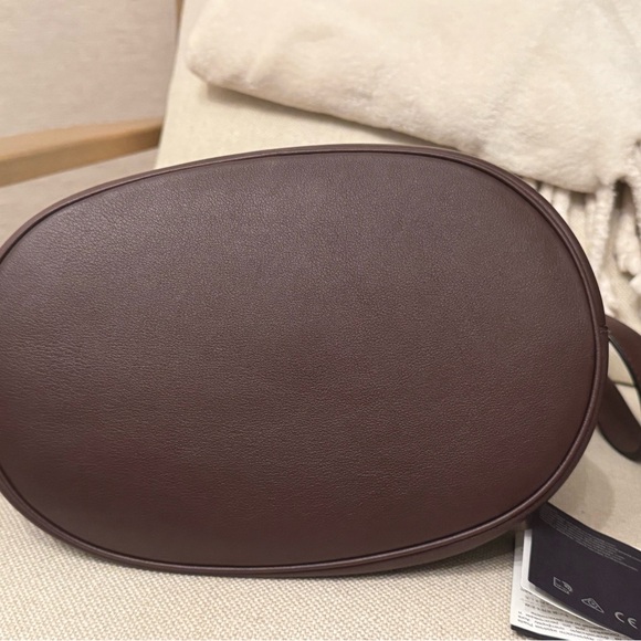 Prada Dark Brown Shoulder belt bag with Gold mesh Chain Runway - Picture 3 of 8